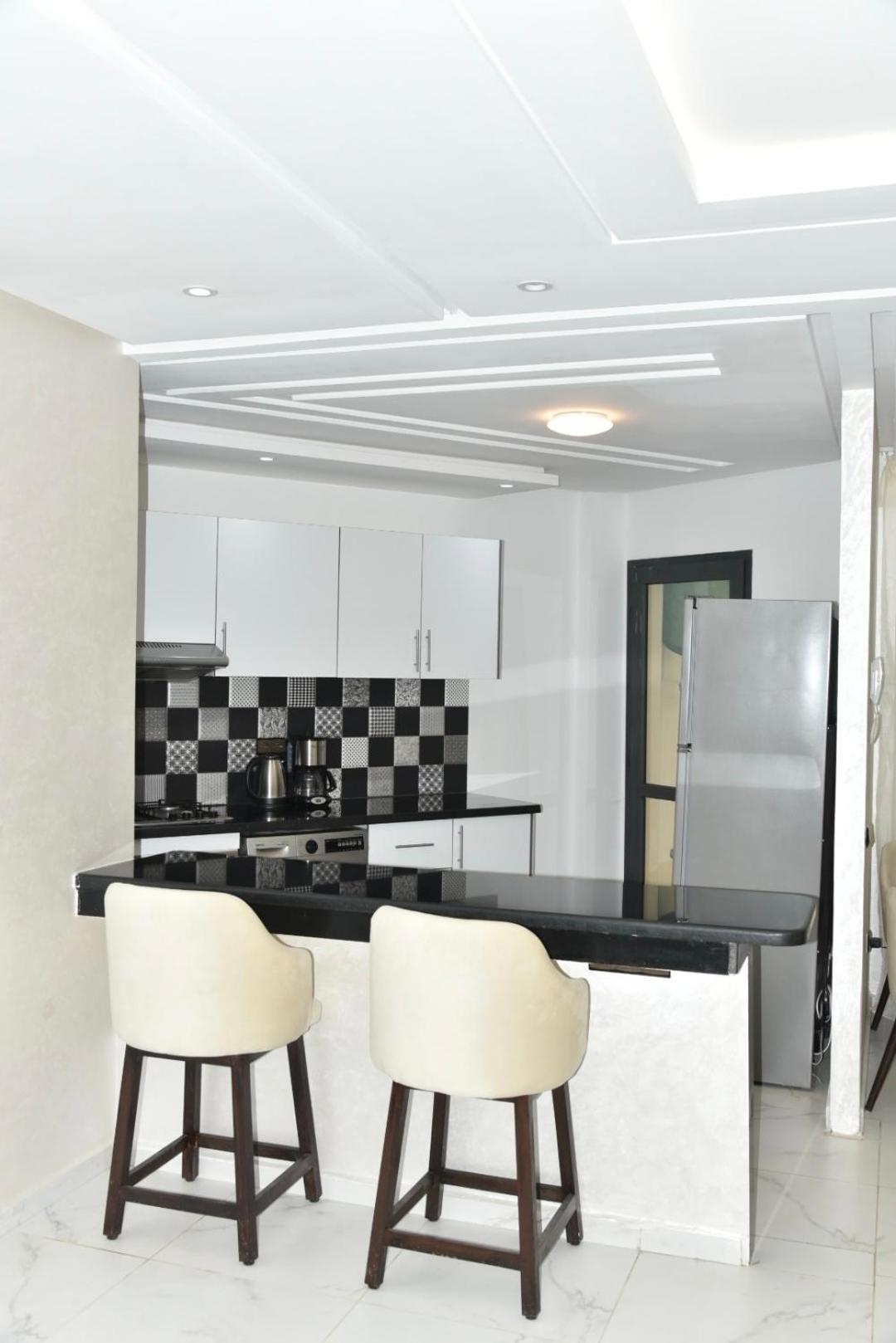 Bright 3-Br In Heart Of Kenitra-Perfect Summer Stay With Parking! Exterior foto